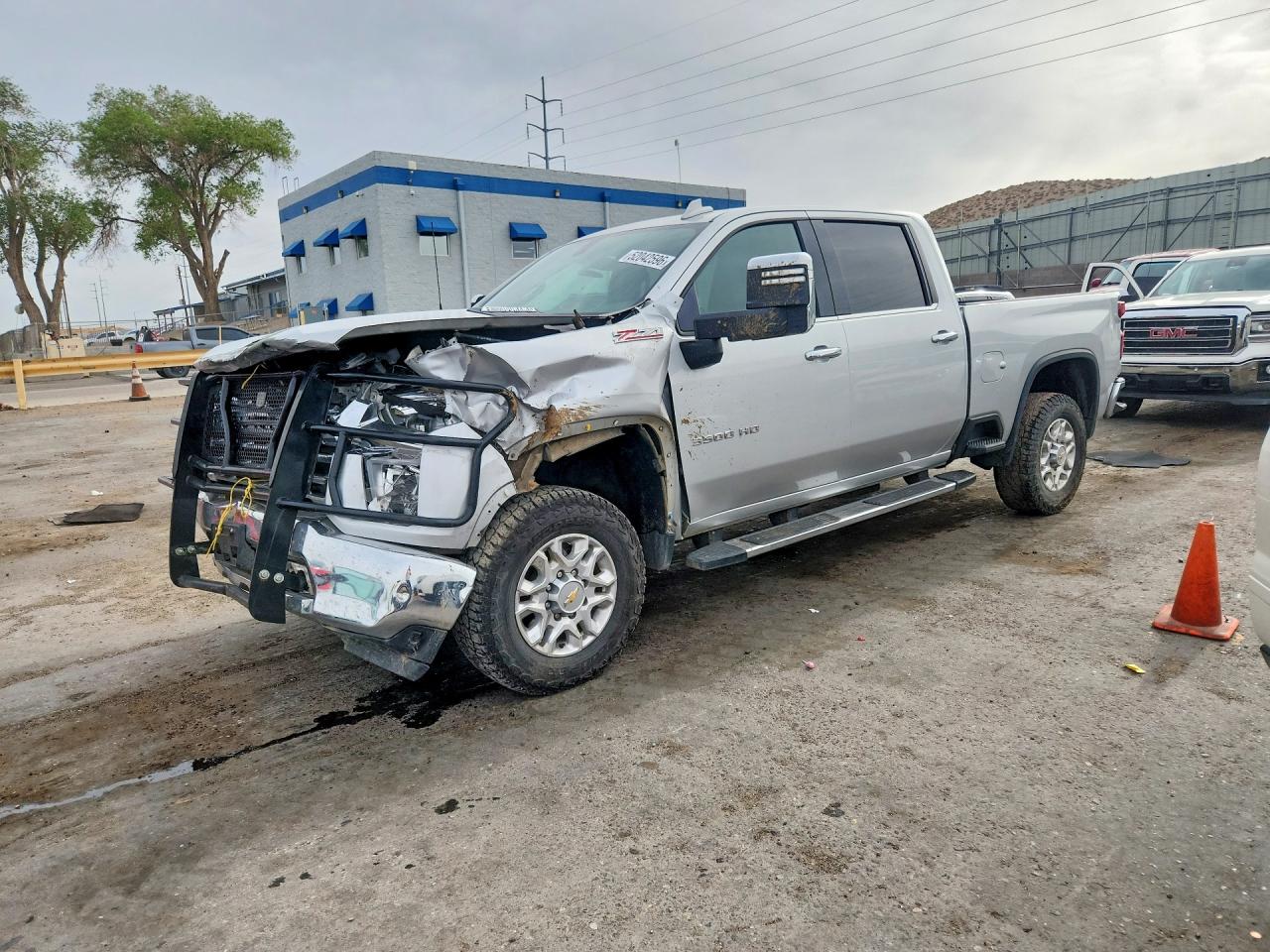 CHEVROLET SILVERADO 2022 — 2