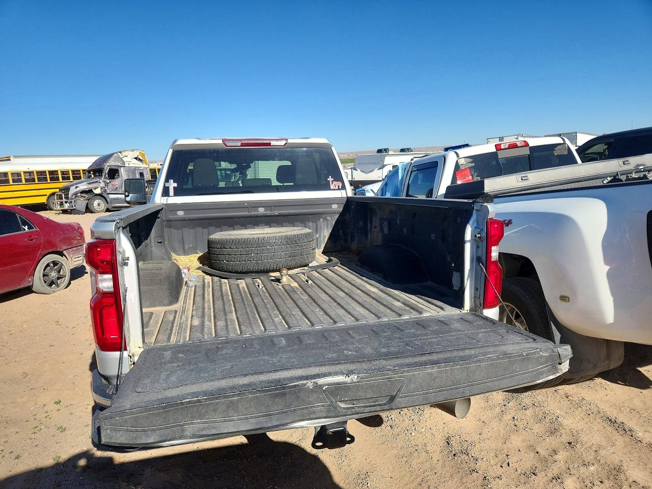 CHEVROLET SILVERADO 2022 — 7