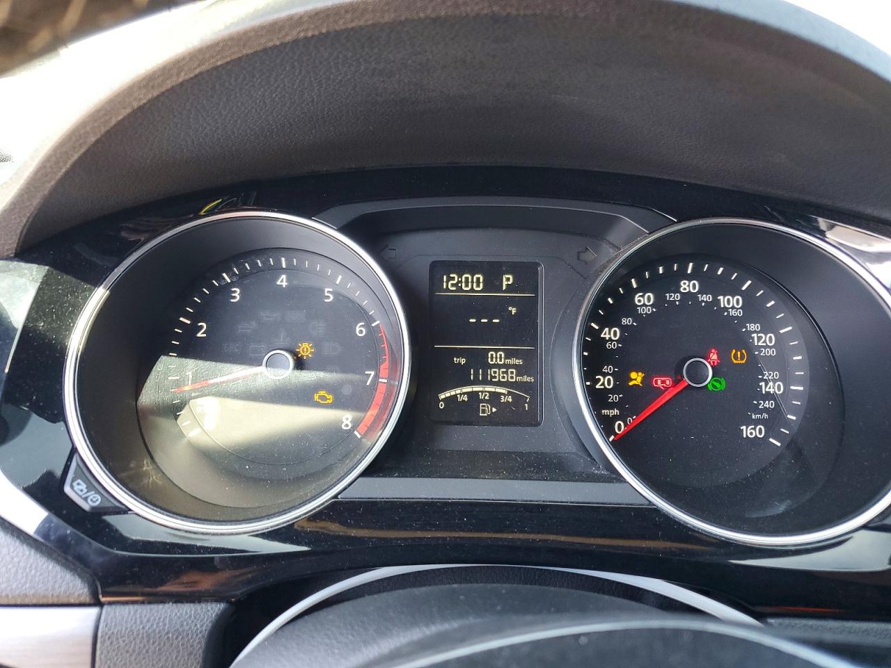 VOLKSWAGEN JETTA 2016 — 10