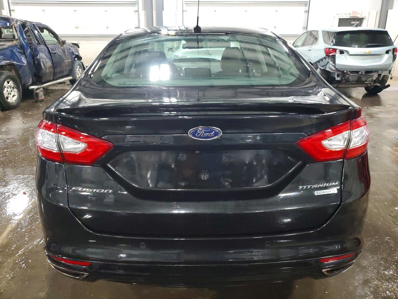 FORD FUSION 2015 — 7