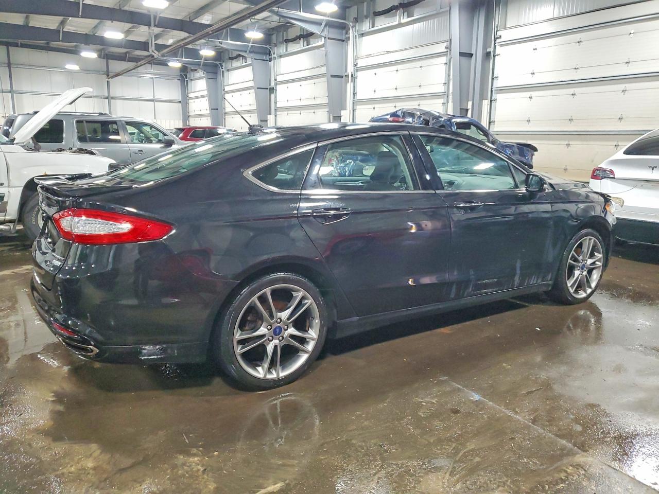FORD FUSION 2015 — 4