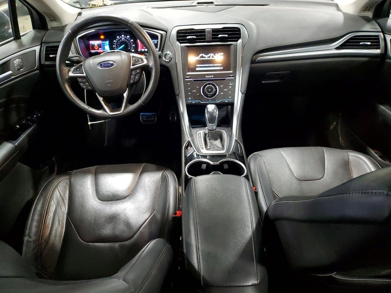 FORD FUSION 2015 — 9