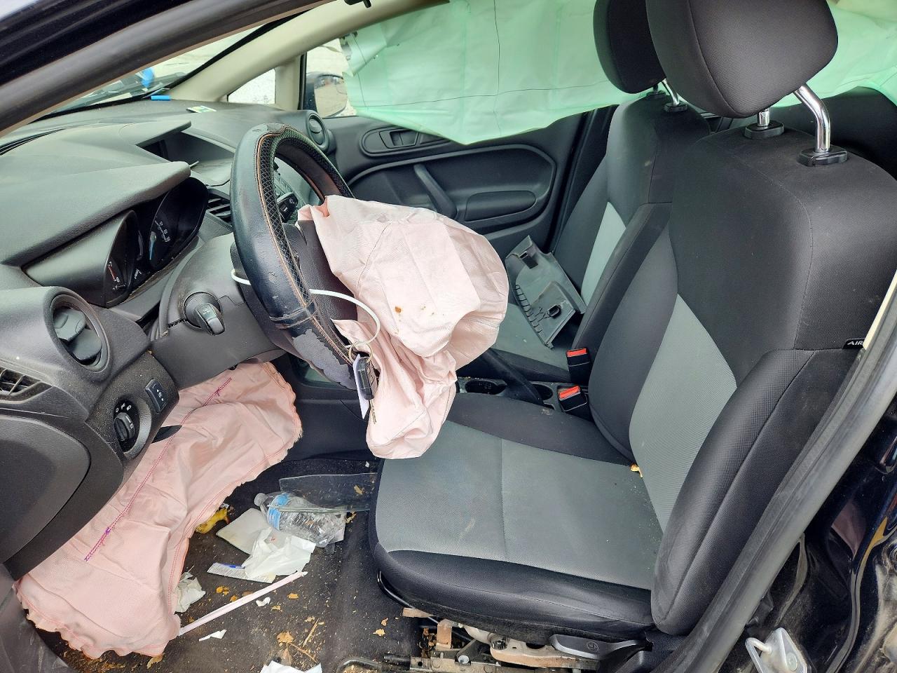 FORD FIESTA 2018 — 8