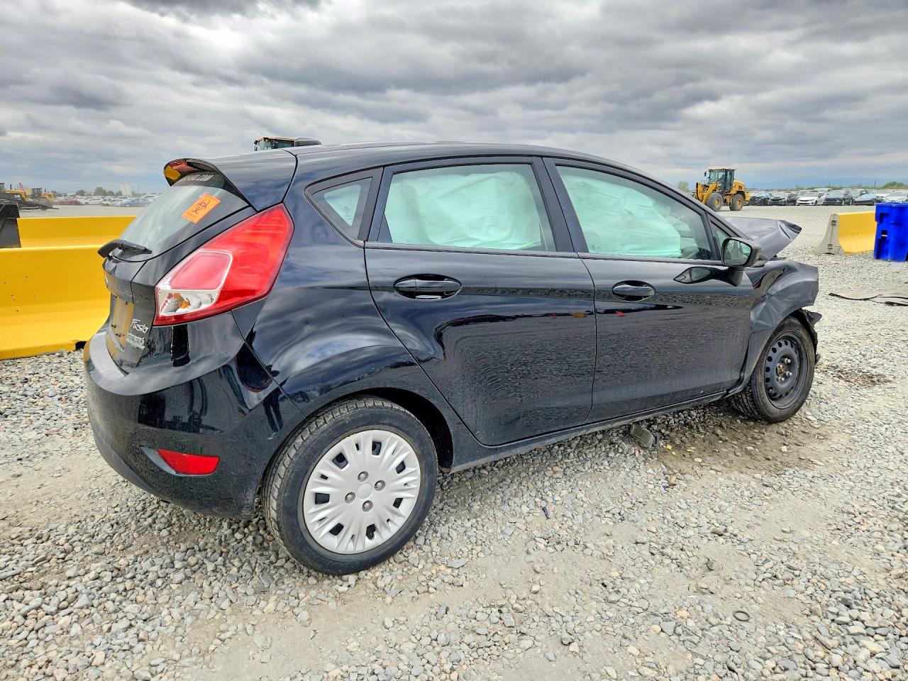 FORD FIESTA 2018 — 4