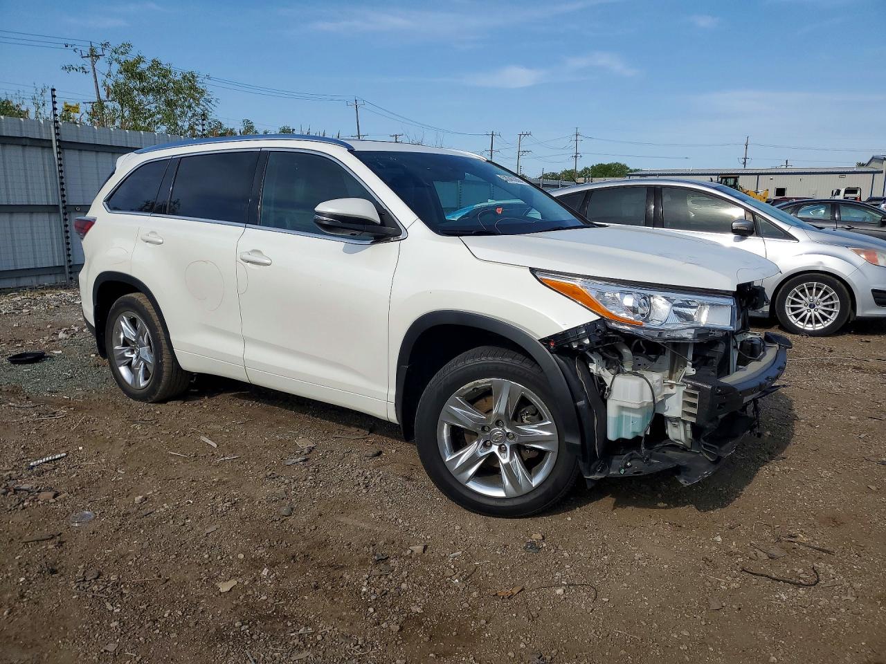 TOYOTA HIGHLANDER 2015 — 5