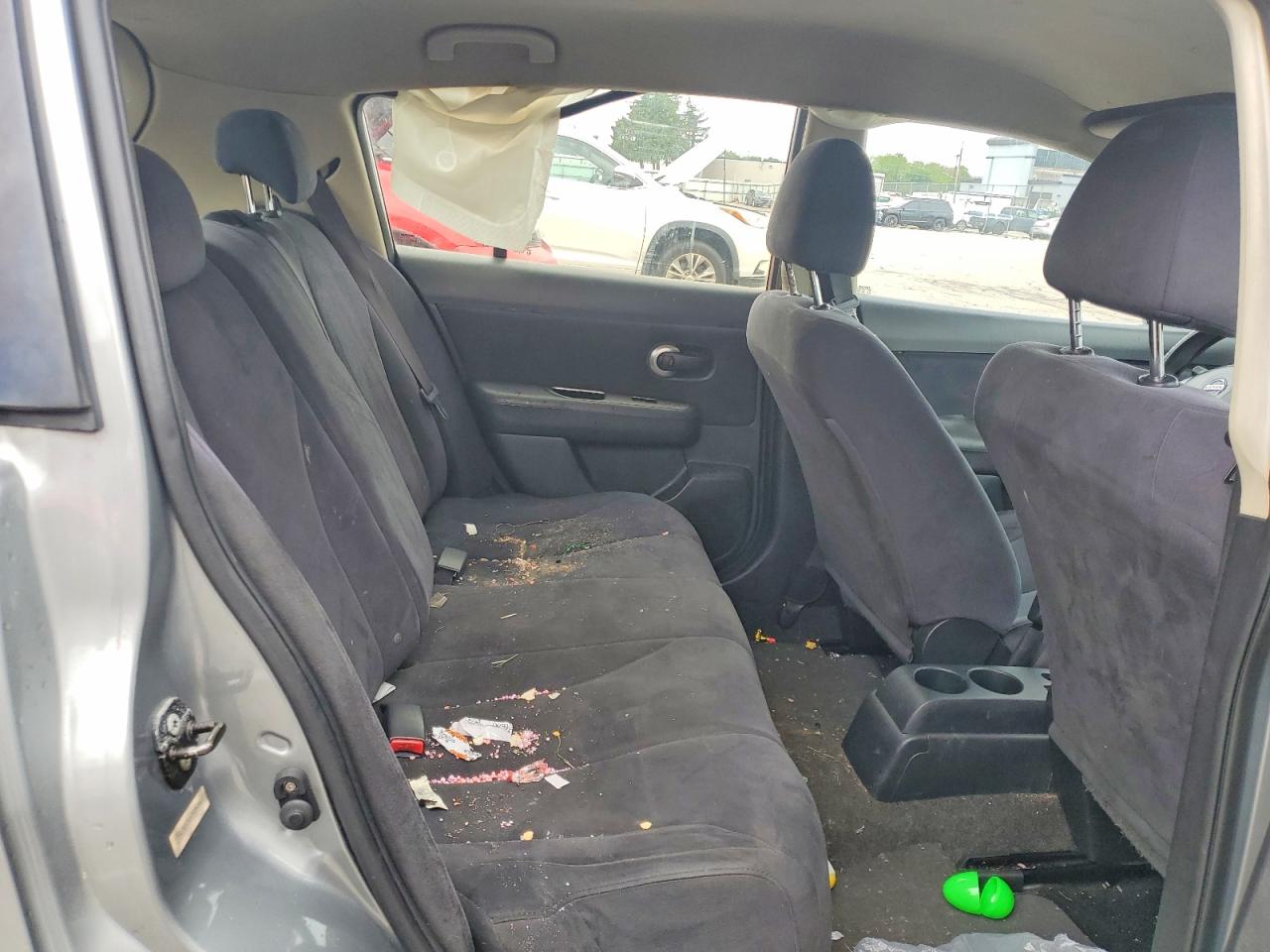 NISSAN VERSA 2007 — 11