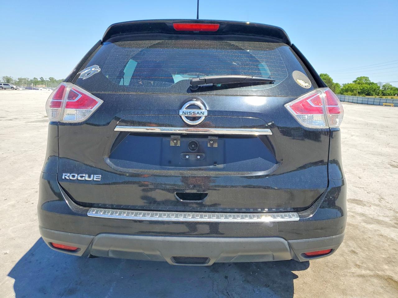 NISSAN ROGUE 2015 — 7