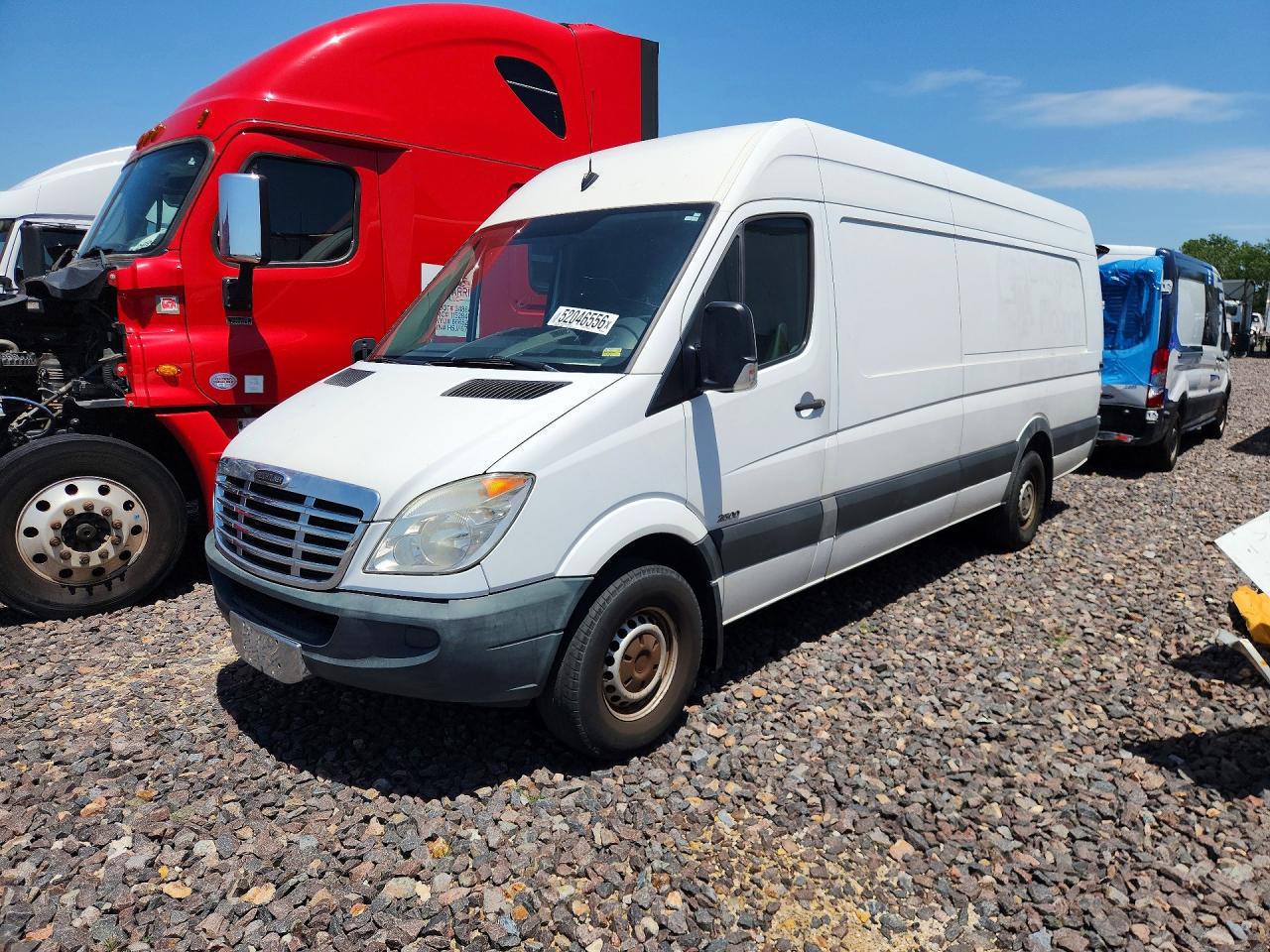 FREIGHTLINER SPRINTER 2012 — 2