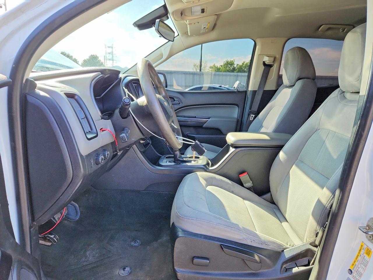 CHEVROLET COLORADO 2015 — 8