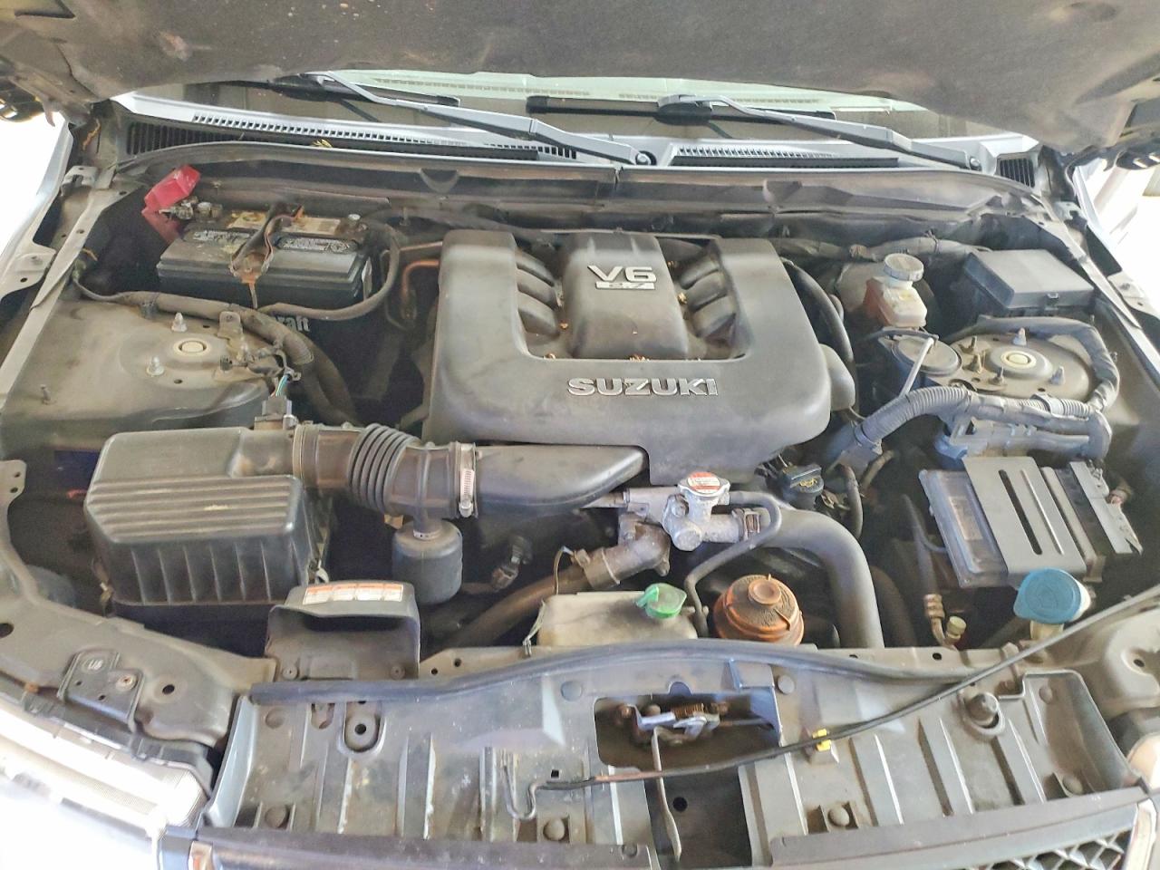 SUZUKI GRAND VITARA 2008 — 12