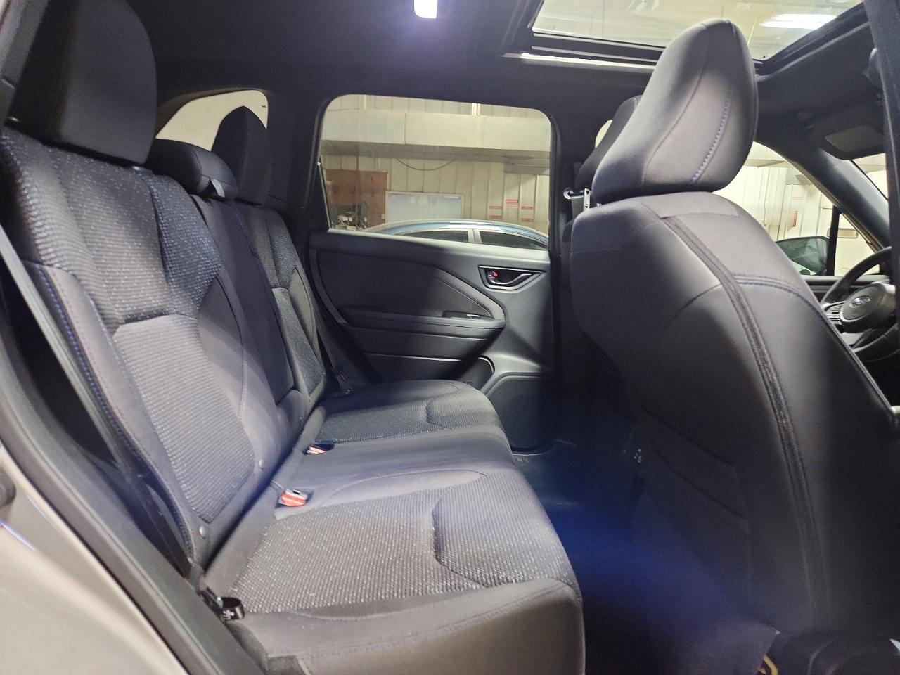 SUBARU FORESTER 2025 — 12