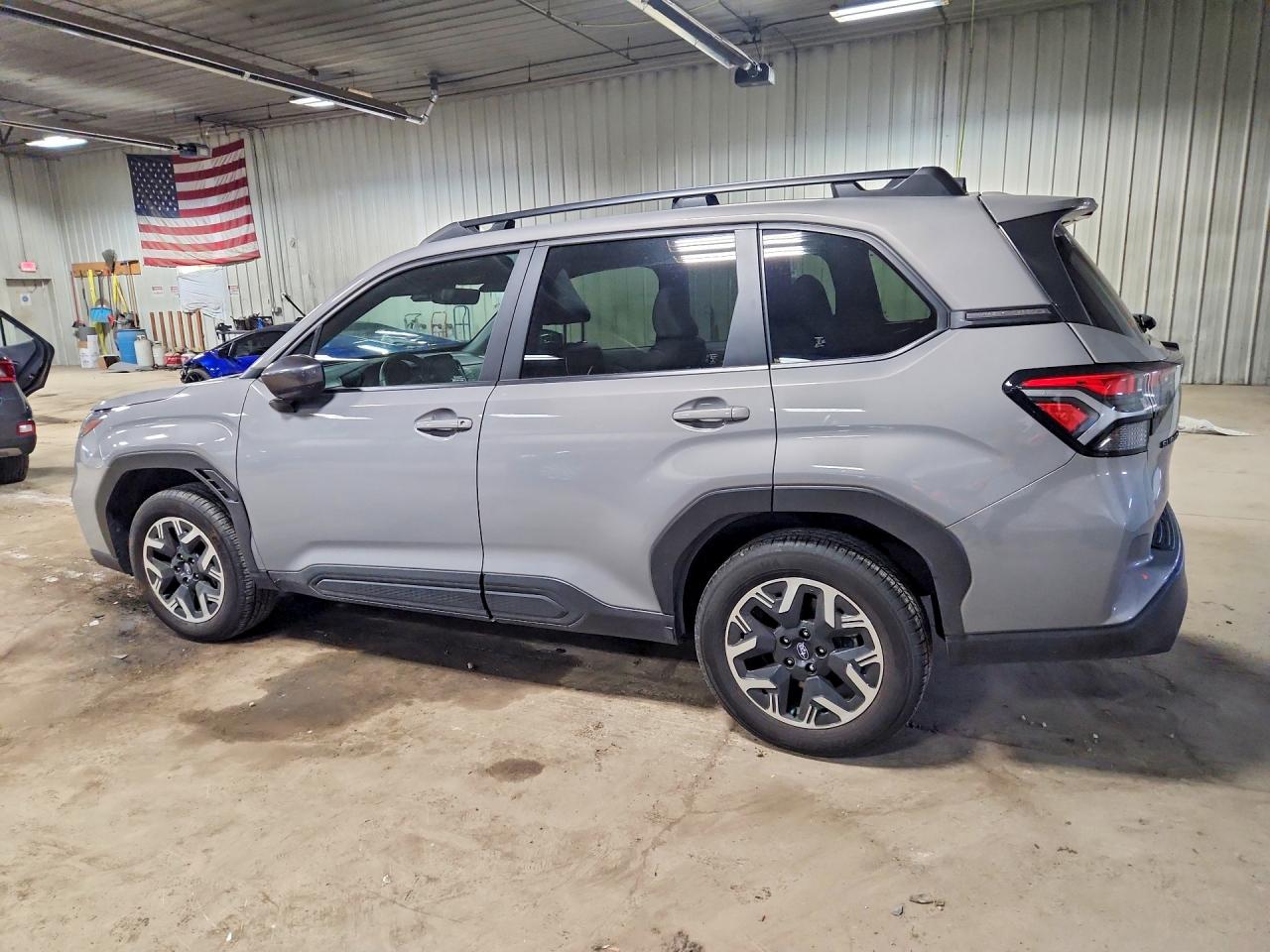 SUBARU FORESTER 2025 — 3
