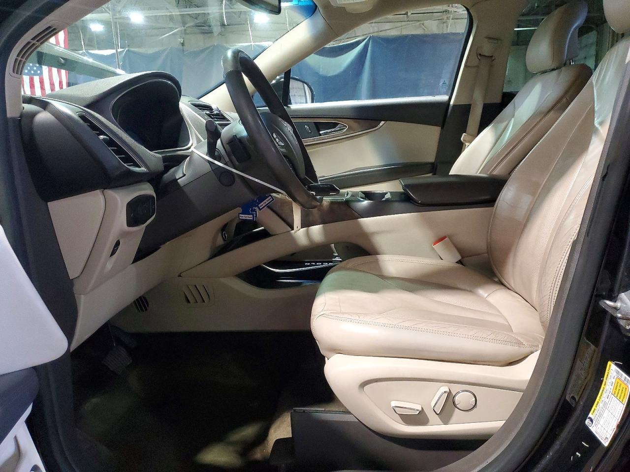 LINCOLN MKX 2017 — 8