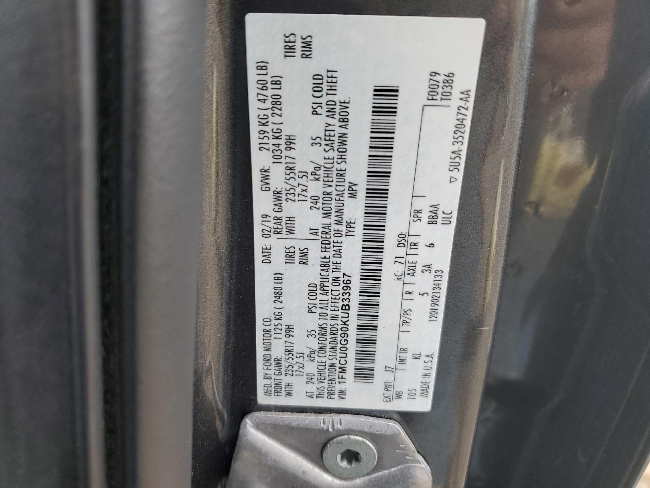 FORD ESCAPE 2019 — 14