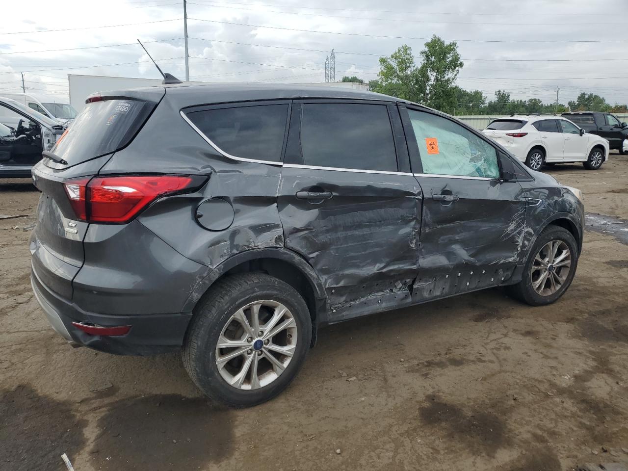 FORD ESCAPE 2019 — 4
