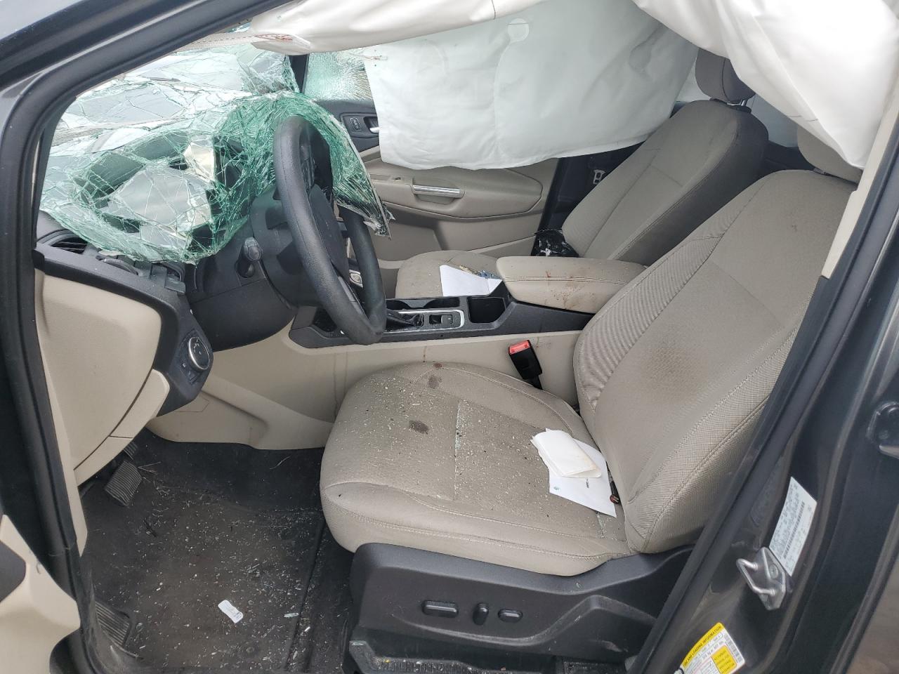 FORD ESCAPE 2019 — 8