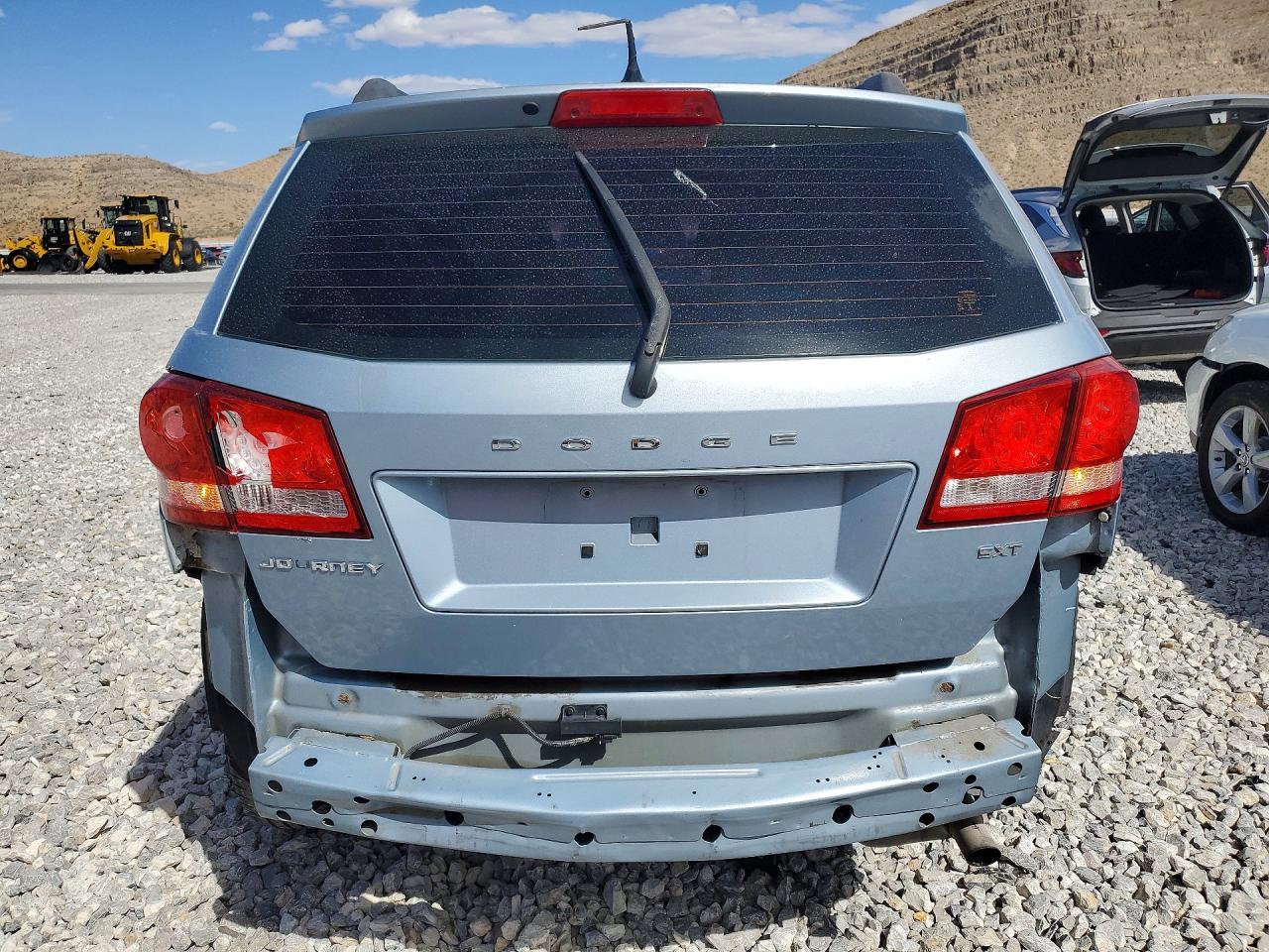 DODGE JOURNEY 2013 — 7