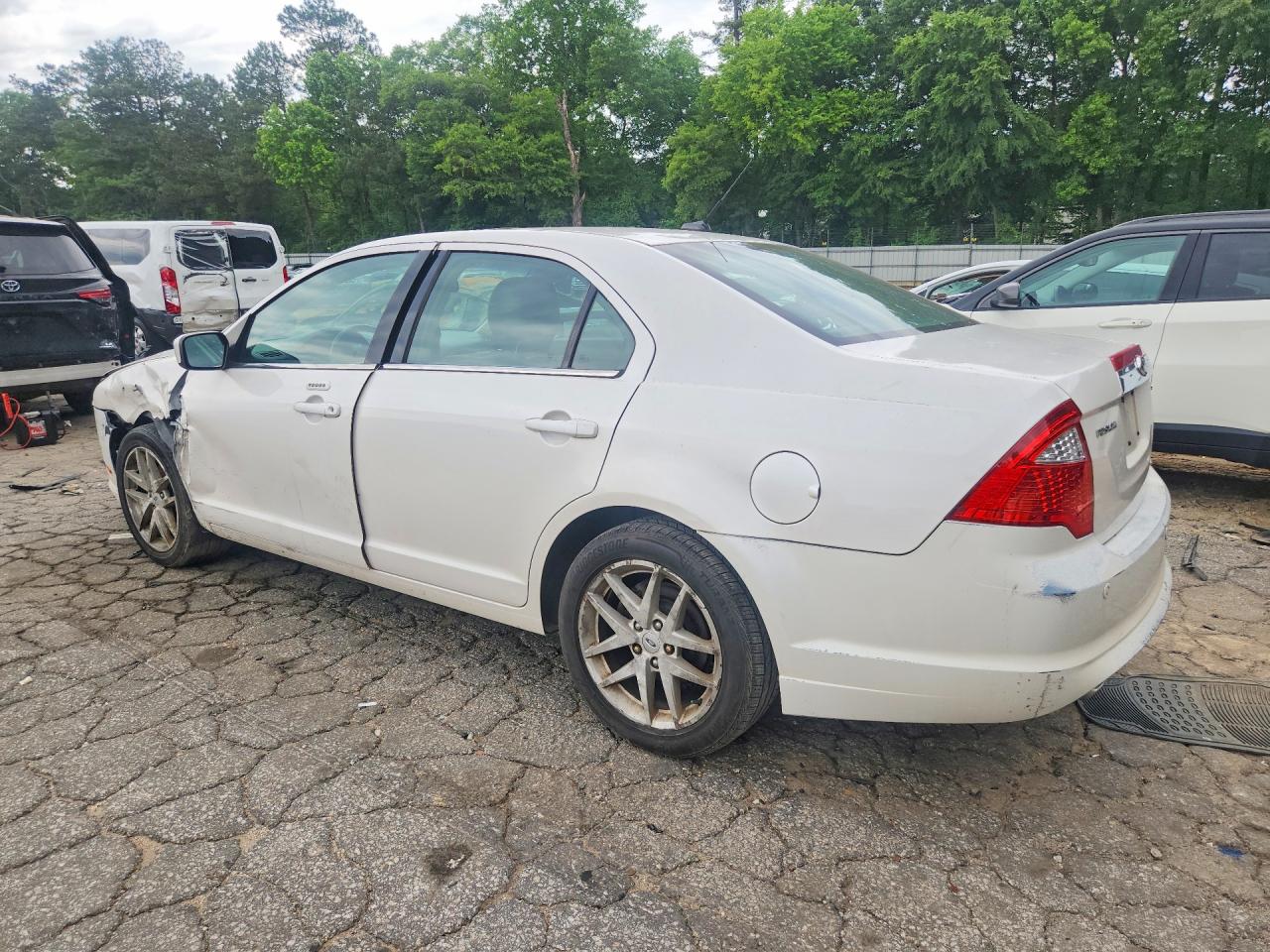 FORD FUSION 2012 — 3