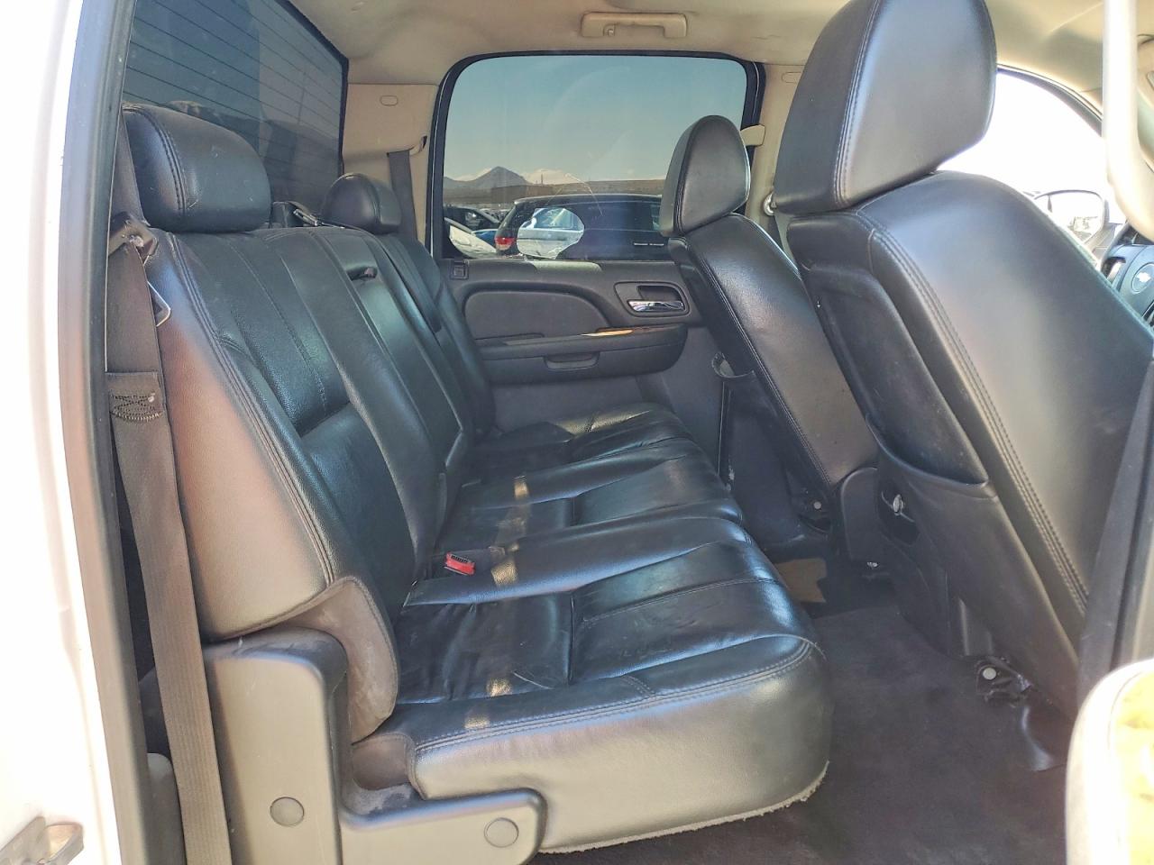 CHEVROLET SILVERADO 2007 — 11