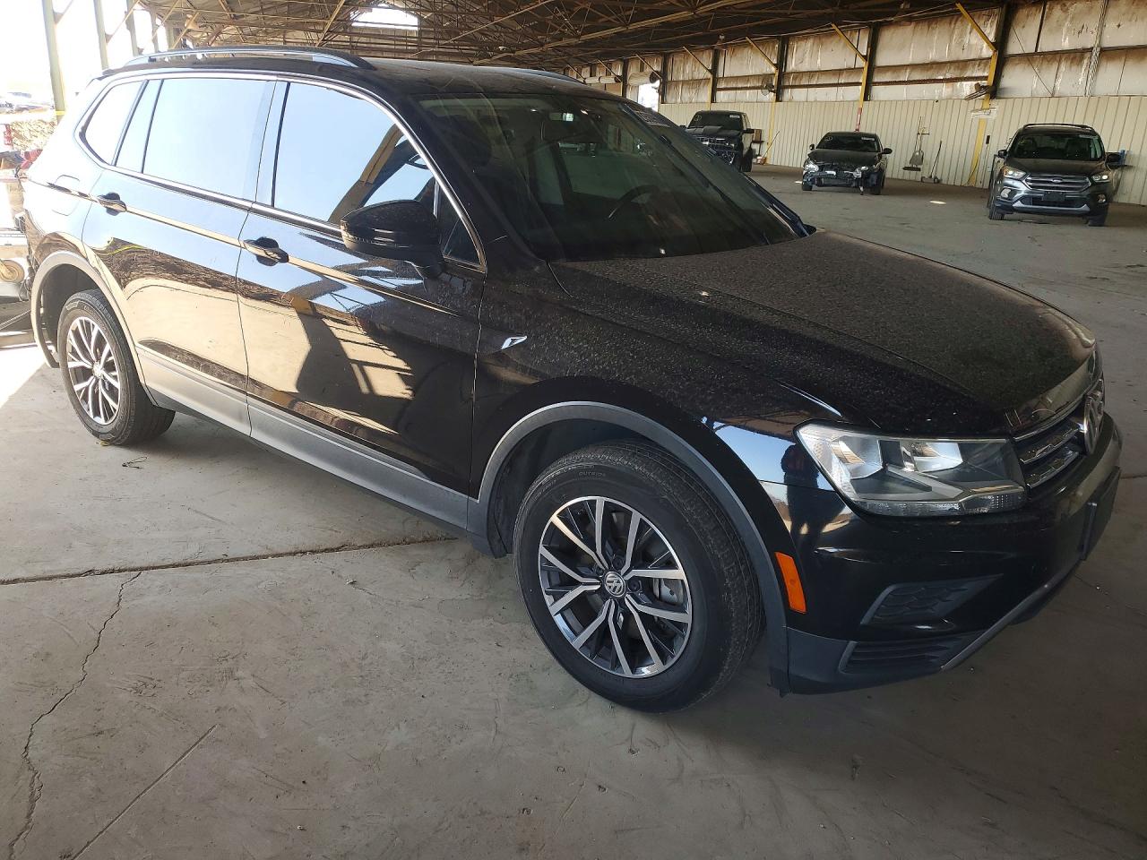 VOLKSWAGEN TIGUAN 2019 — 5