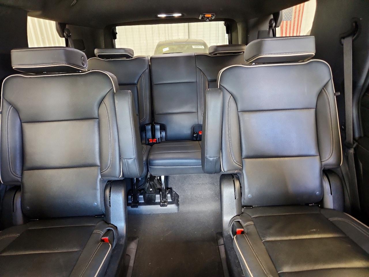 GMC YUKON 2023 — 11