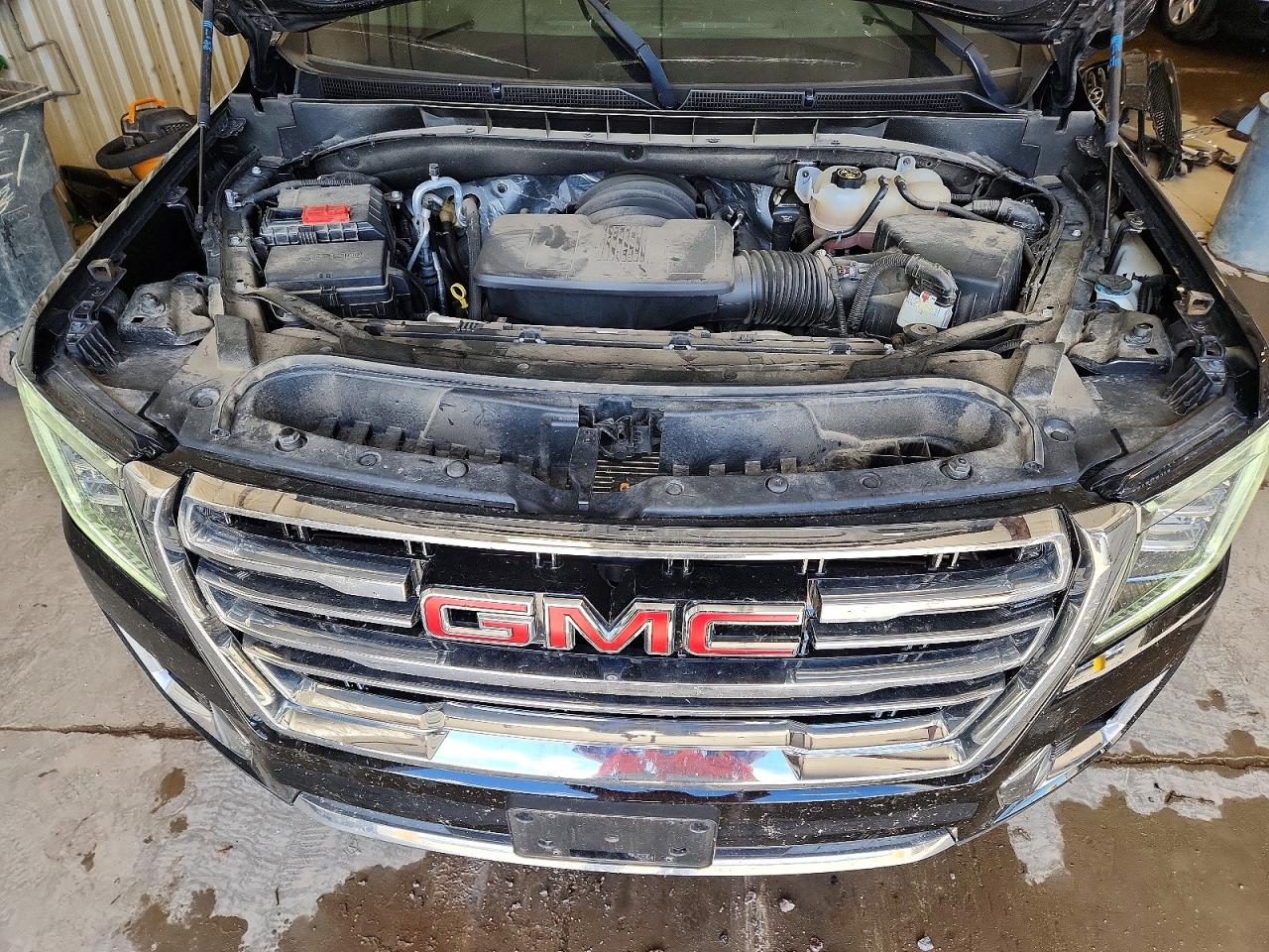 GMC YUKON 2023 — 13