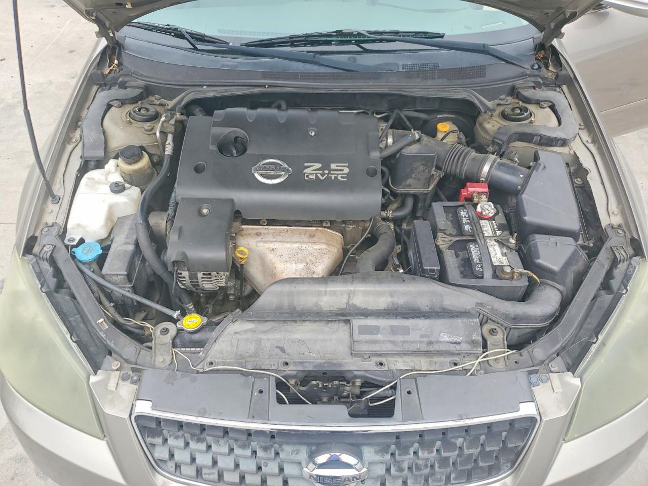 NISSAN ALTIMA 2005 — 12