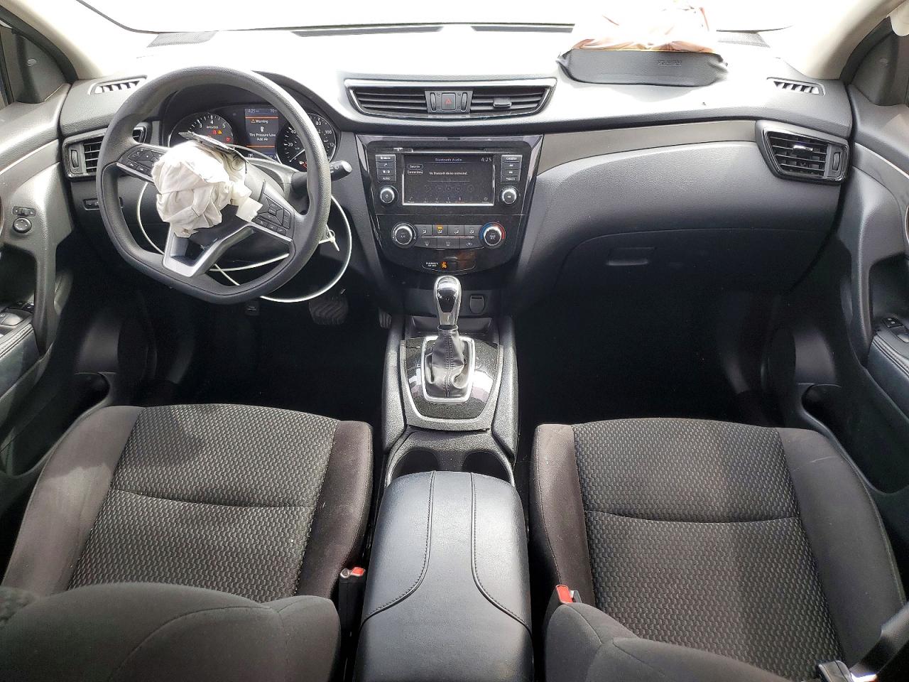 NISSAN ROGUE SPORT 2019 — 9