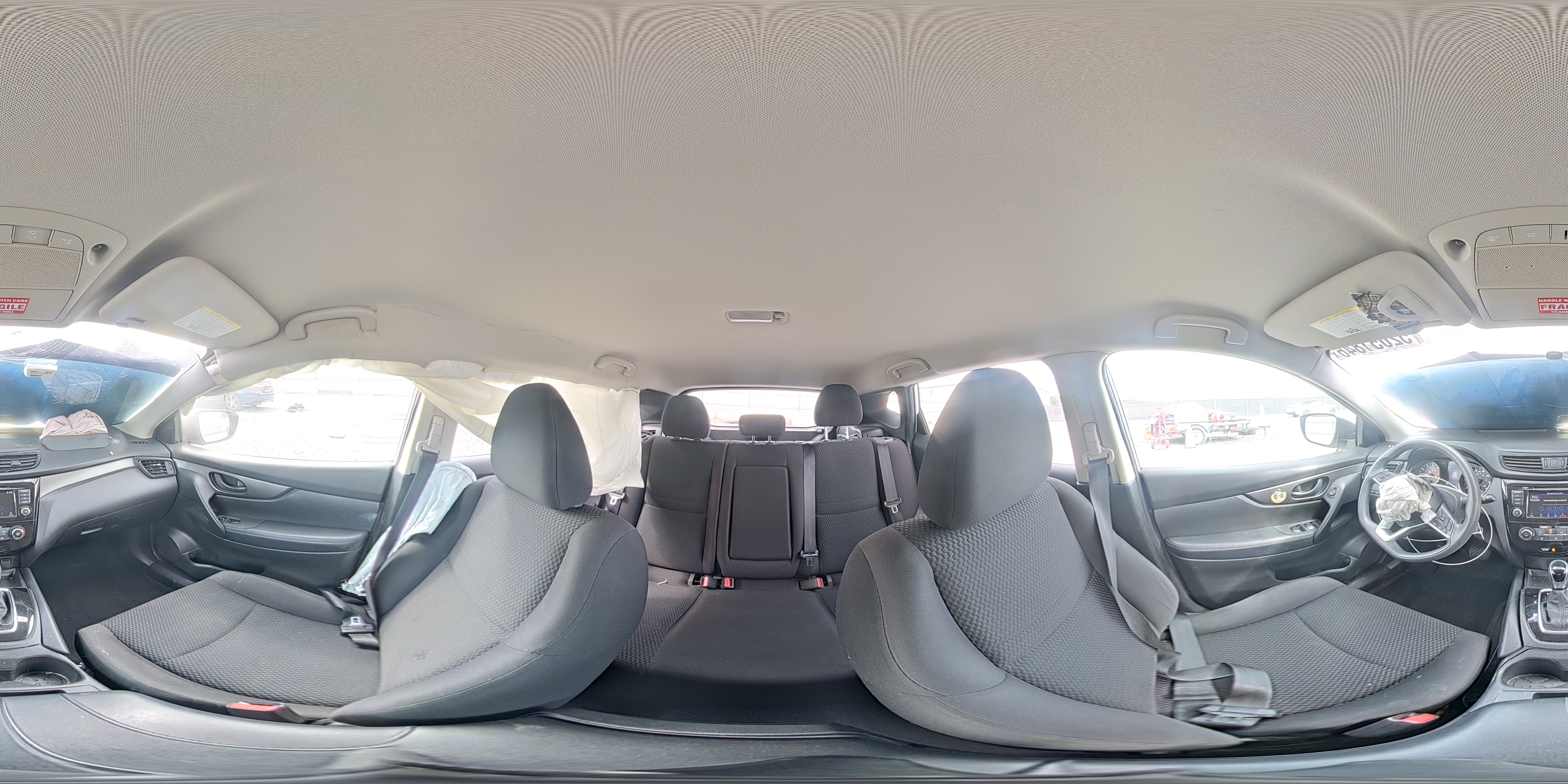 NISSAN ROGUE SPORT 2019 — 16