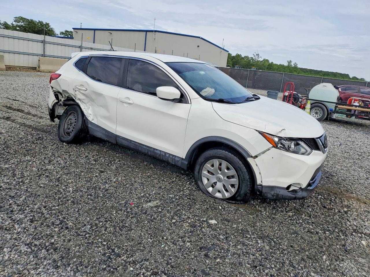 NISSAN ROGUE SPORT 2019 — 5