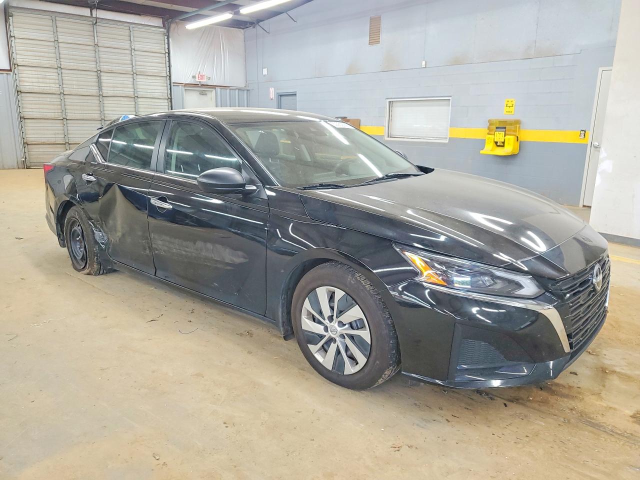 NISSAN ALTIMA 2024 — 5