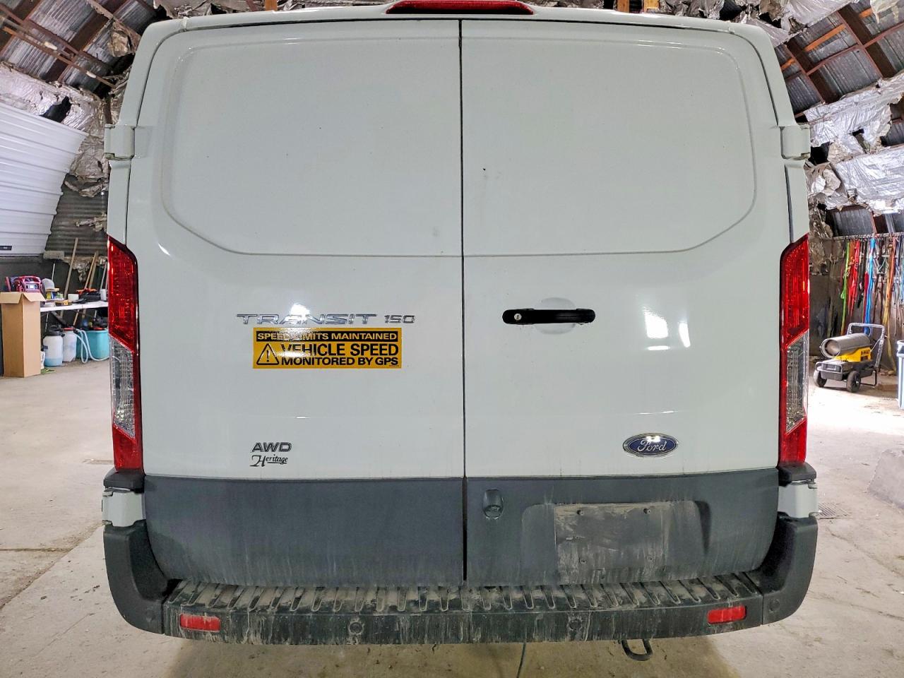 FORD TRANSIT 2024 — 11