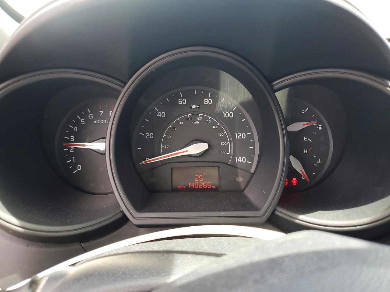 KIA RIO 2016 — 10