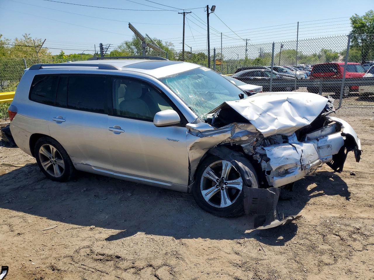 TOYOTA HIGHLANDER 2010 — 5