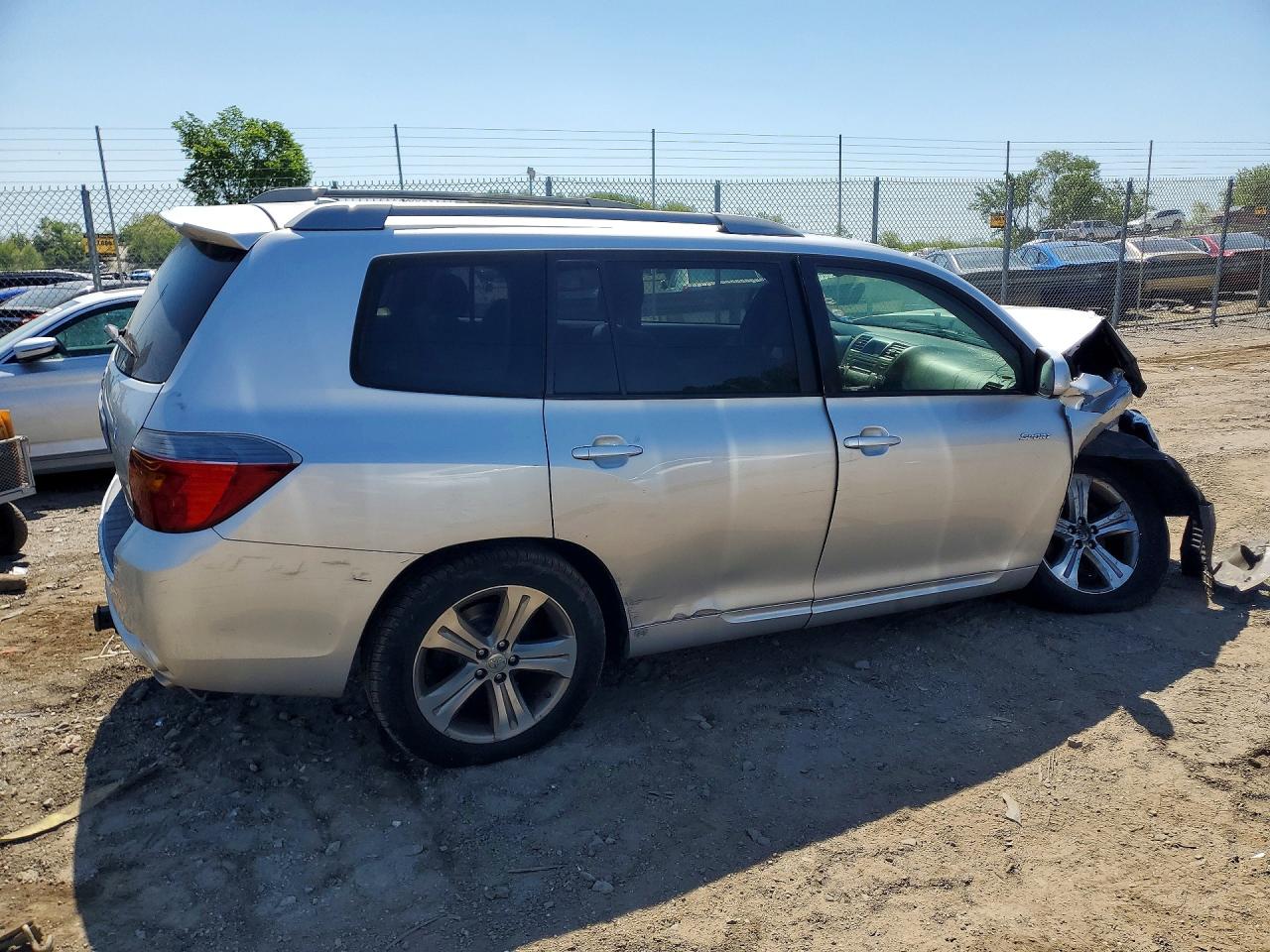 TOYOTA HIGHLANDER 2010 — 4