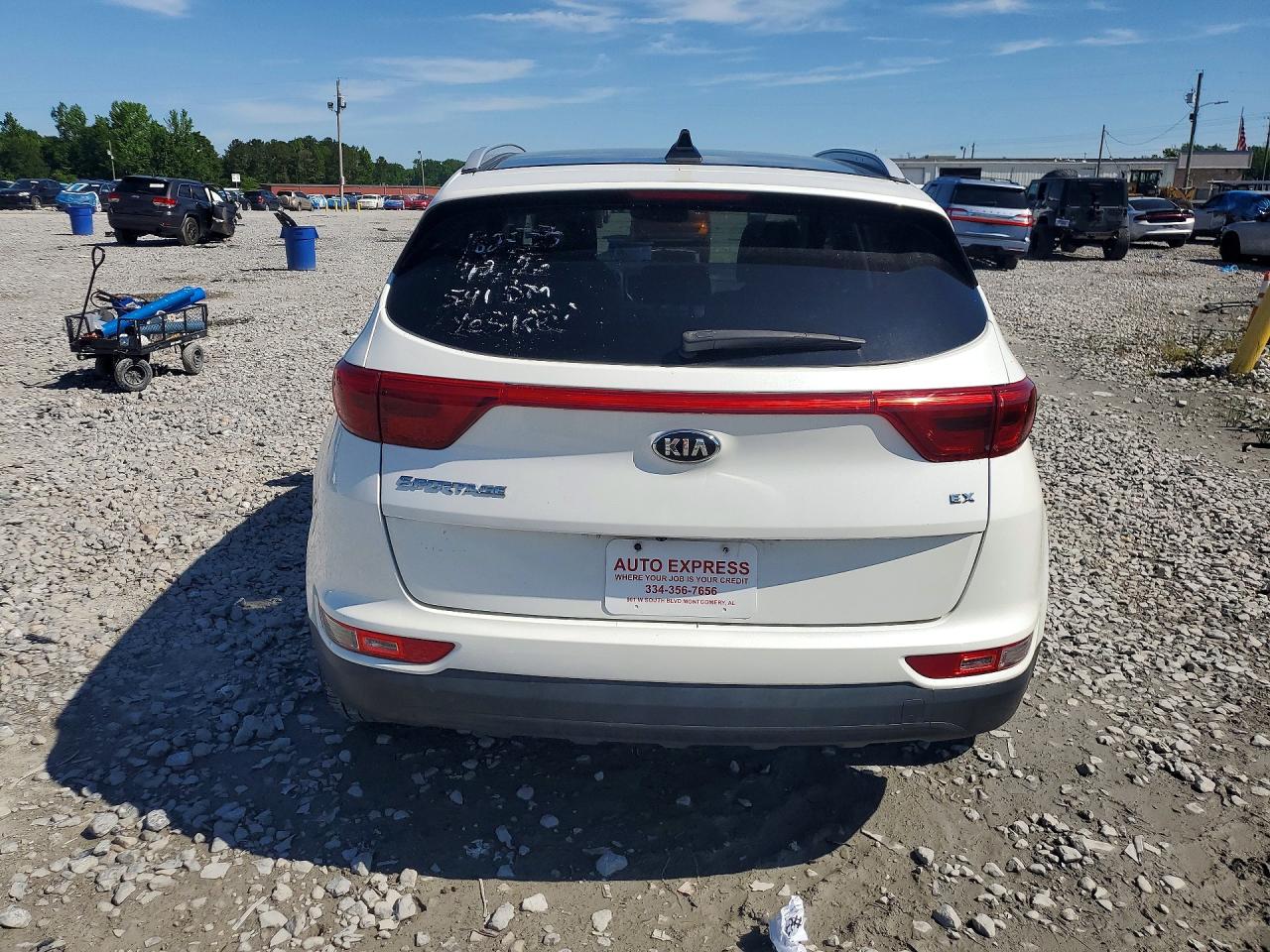 KIA SPORTAGE 2017 — 7