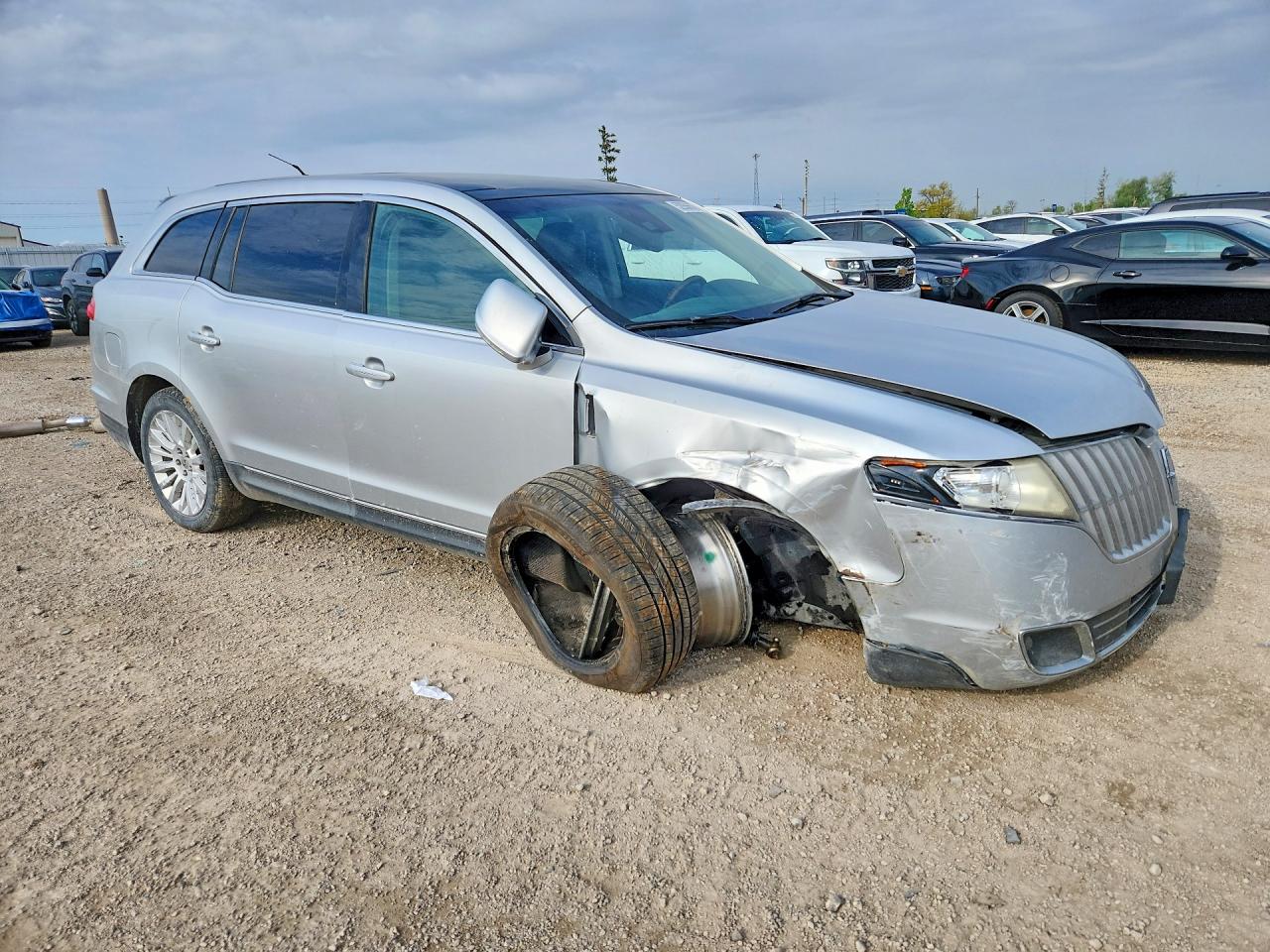 2010 LINCOLN MKT