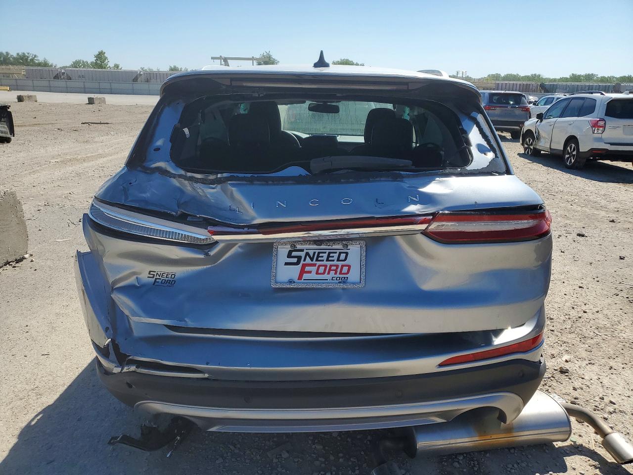 LINCOLN CORSAIR 2022 — 7
