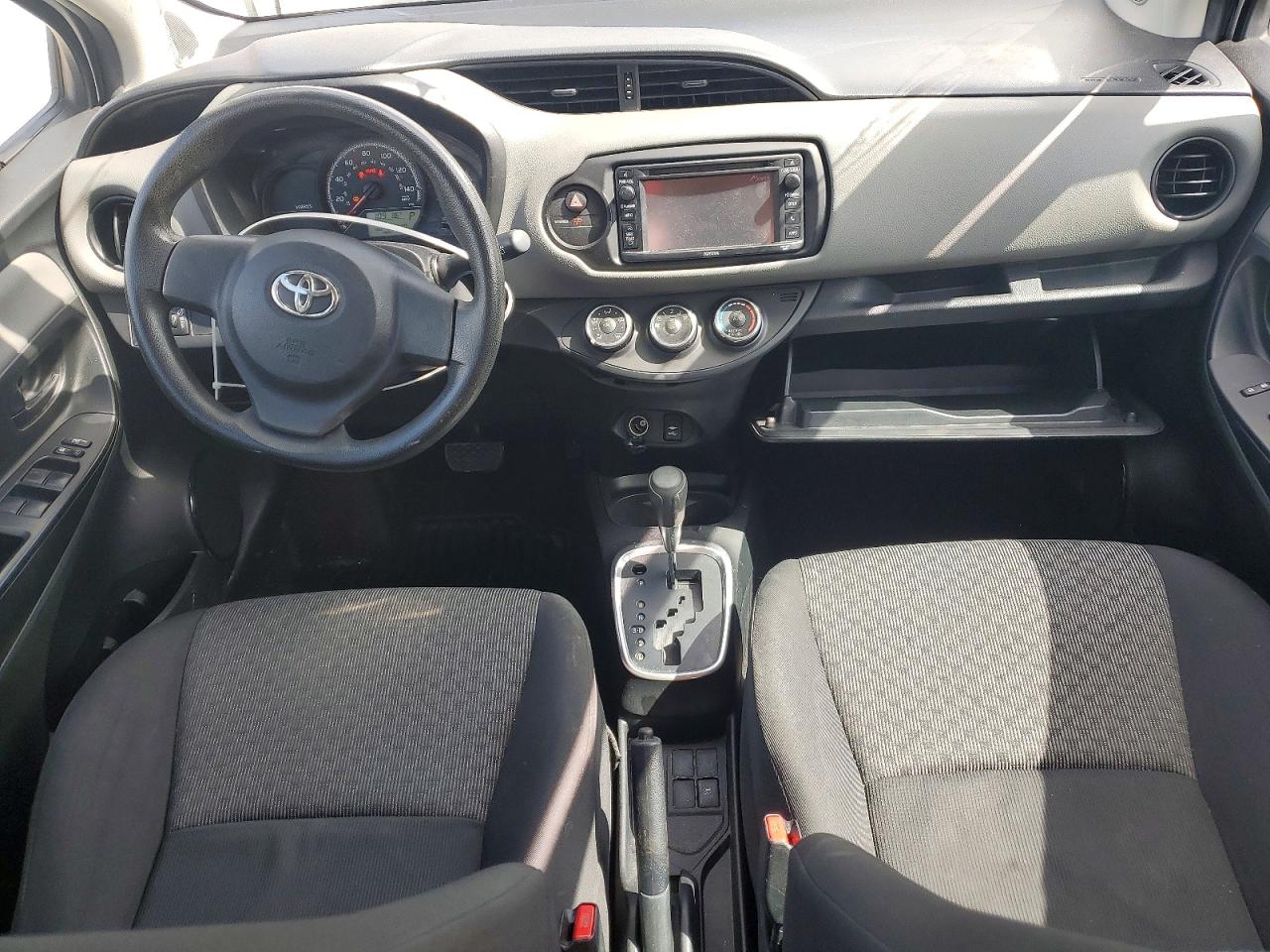 TOYOTA YARIS 2016 — 9