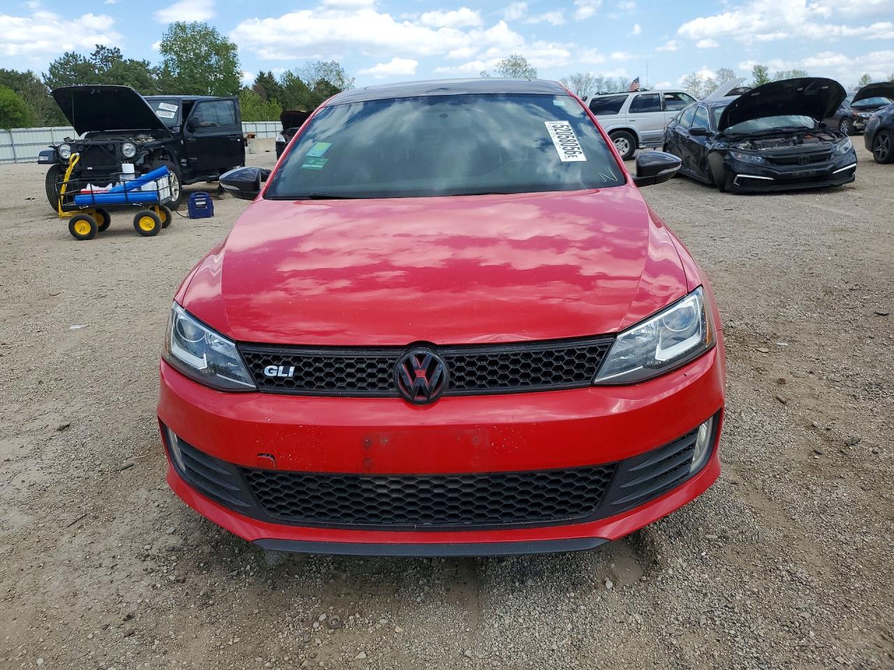 VOLKSWAGEN JETTA 2013 — 6