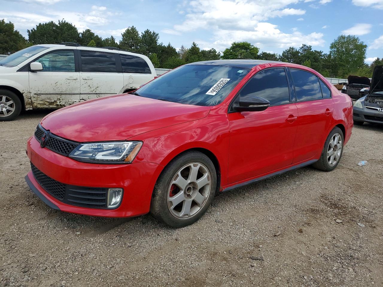 VOLKSWAGEN JETTA 2013 — 2