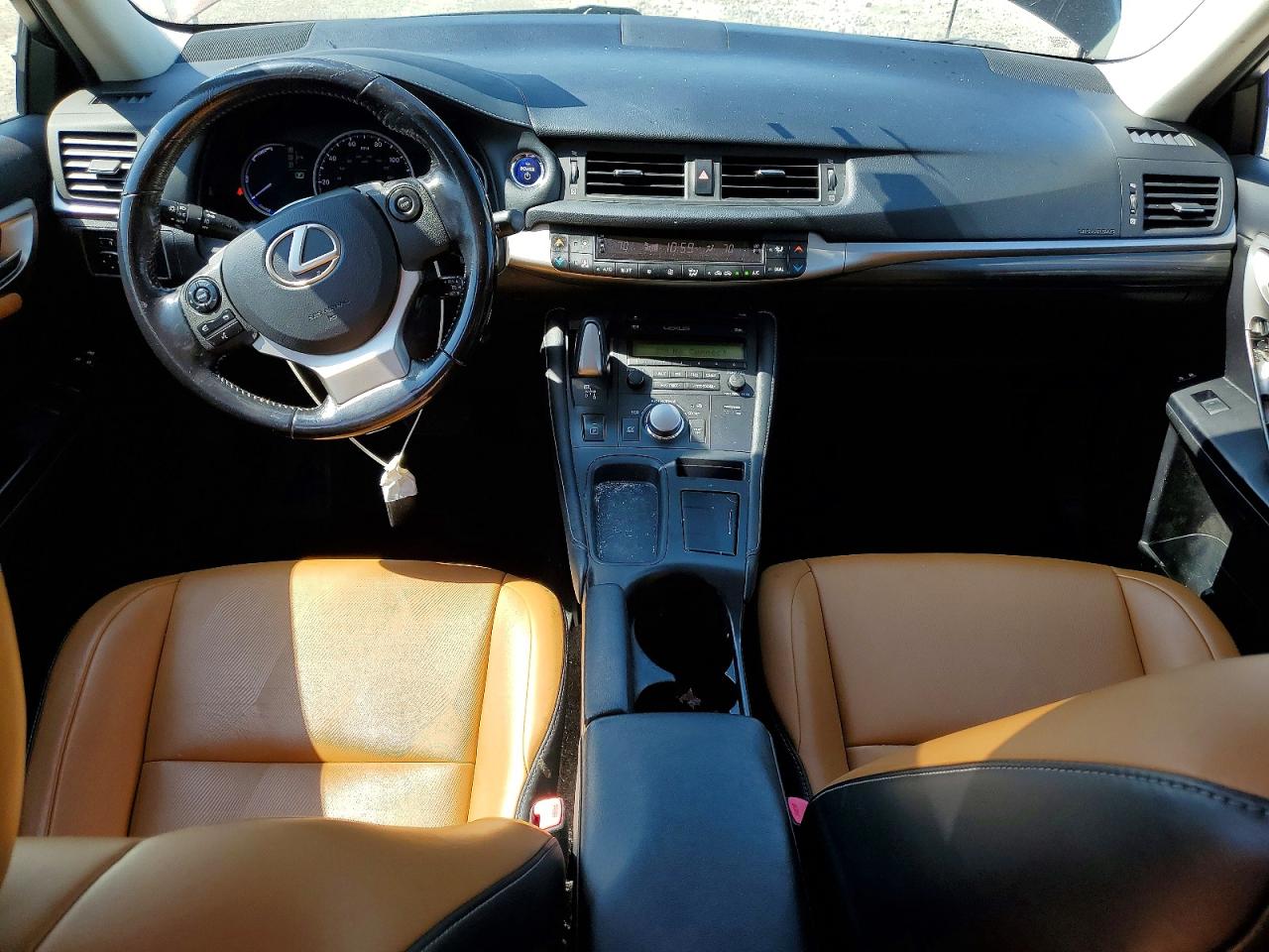 LEXUS CT 2015 — 9