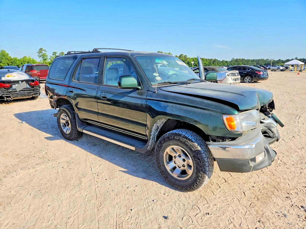 TOYOTA 4RUNNER 2001 — 5