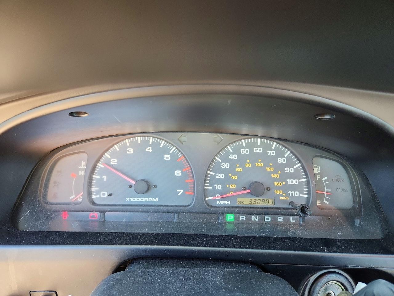 TOYOTA 4RUNNER 2001 — 10