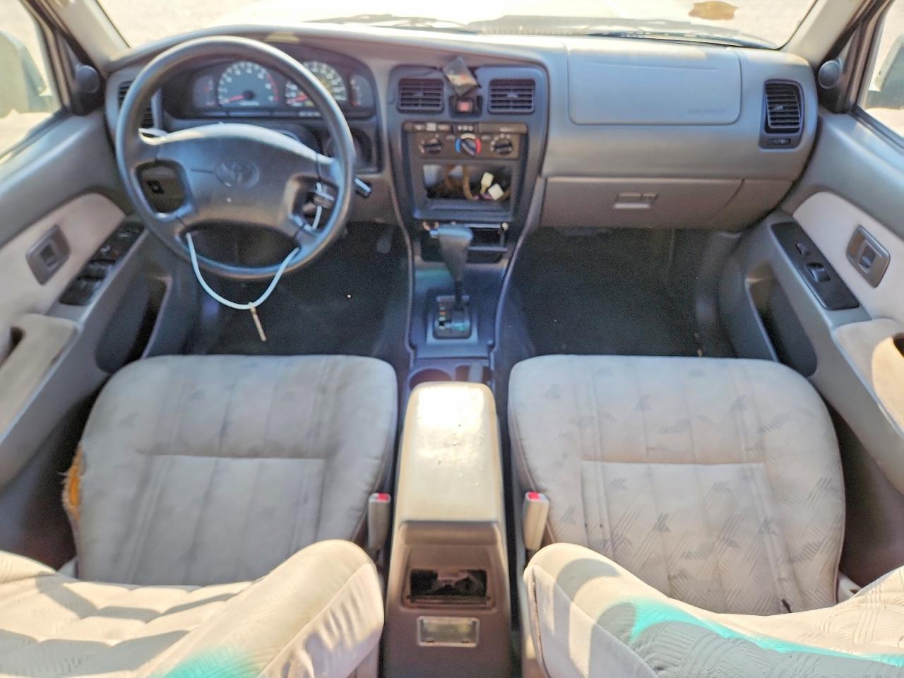 TOYOTA 4RUNNER 2001 — 9