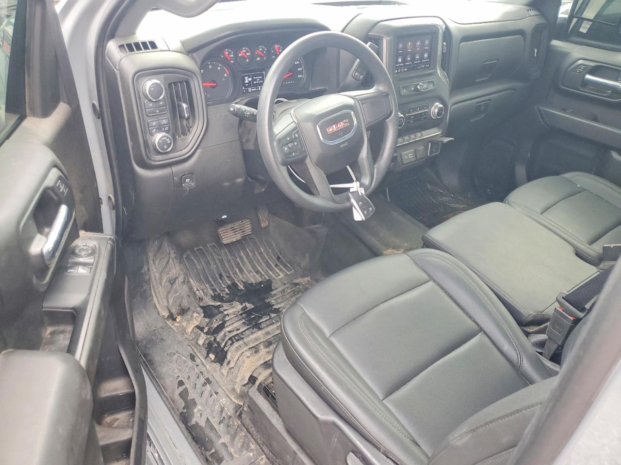 GMC SIERRA 2025 — 9