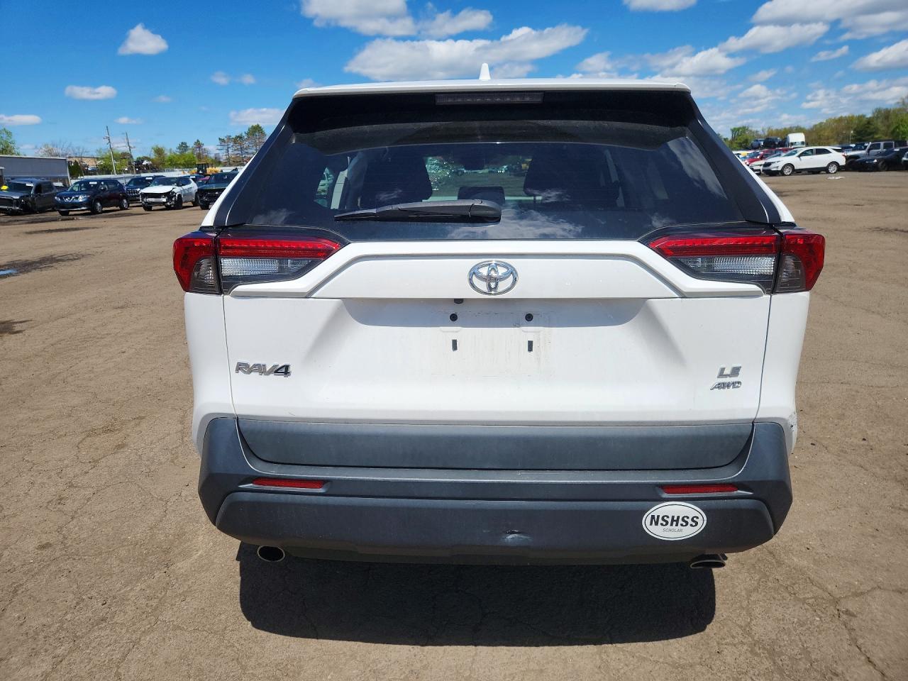 TOYOTA RAV4 2020 — 7