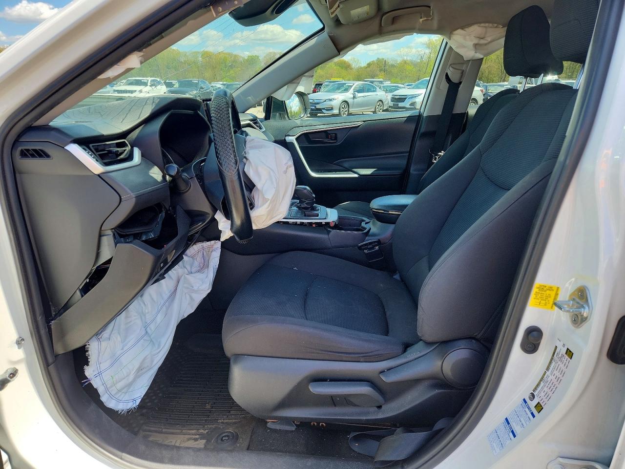 TOYOTA RAV4 2020 — 8