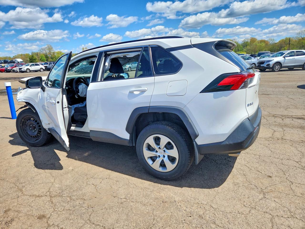 TOYOTA RAV4 2020 — 3