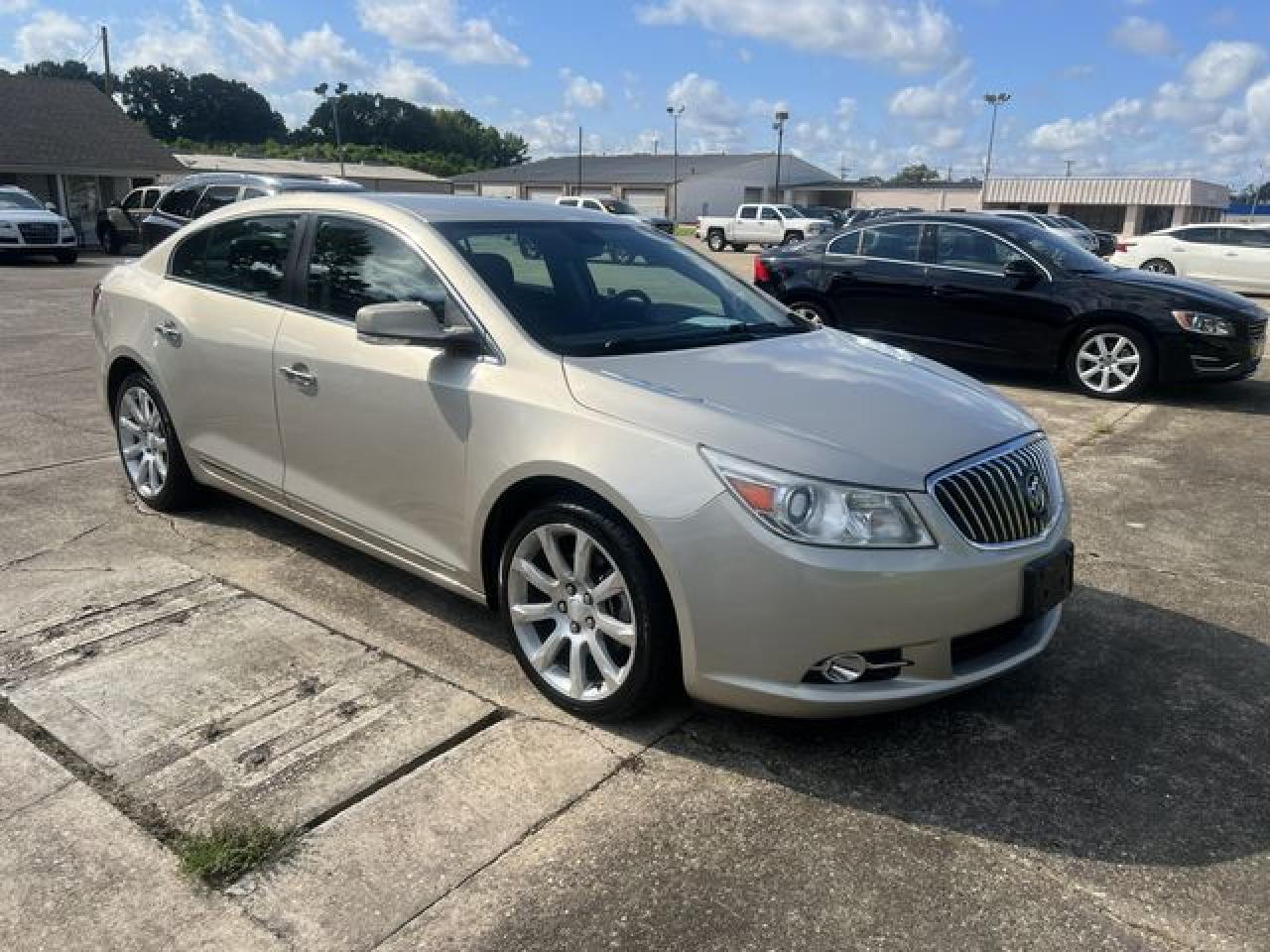 BUICK LACROSSE 2013 — 4